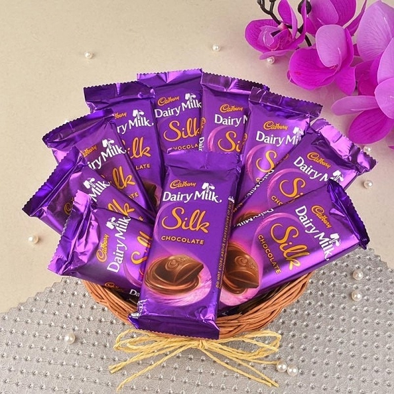 Yummylicious Chocolates Basket