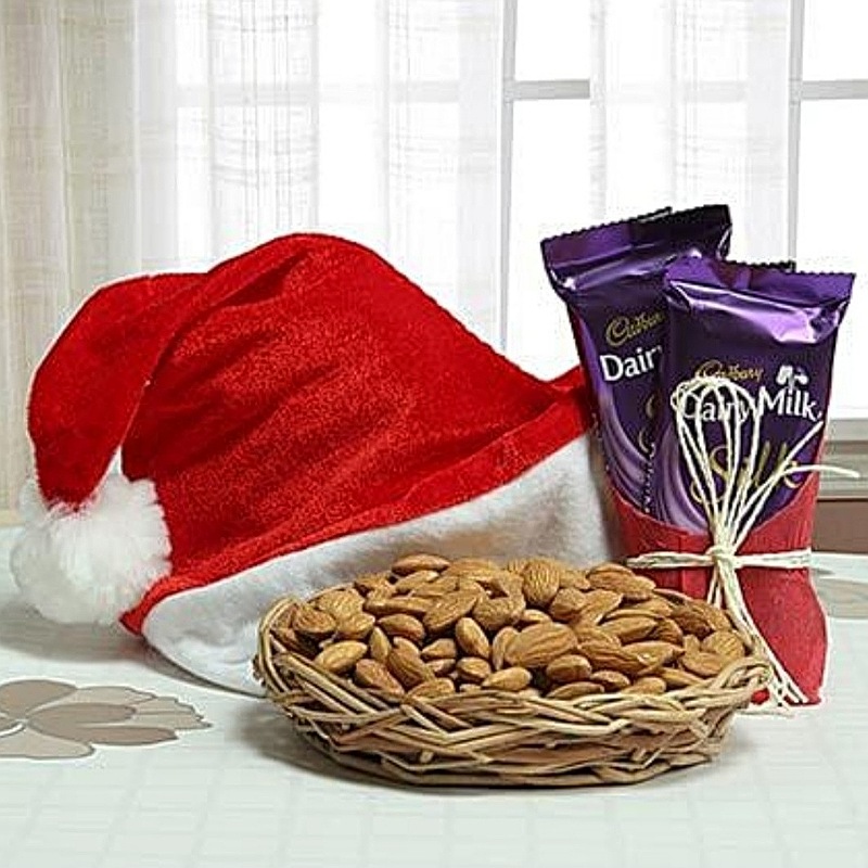Delicious N Crunchy Christmas Hamper